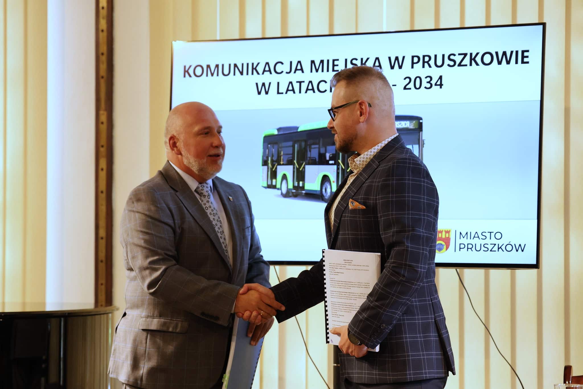 Infobus - Pruszków i 8 lat komunikacji miejskiej z autobusami Otokar, King Long i Mercus