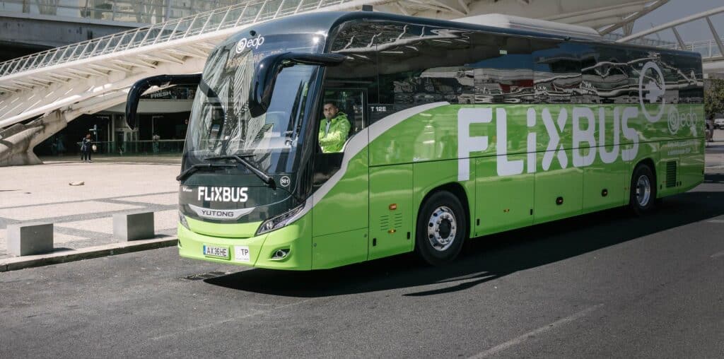 FlixBus z raportem za 2024 rok i flotą 3 tys. autobusów, w tym 950 własnych