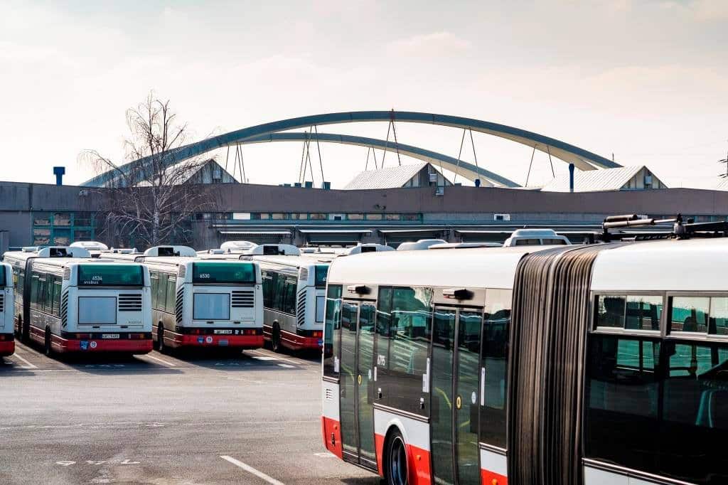 Czechy: Podpalił zajezdnię autobusową DPP Praga. Dostał za to osiem lat więzienia
