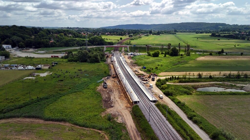 Nowy przystanek kolejowy w Pisarach. Do Krakowa w niecałe pół godziny foto: PKP PLK