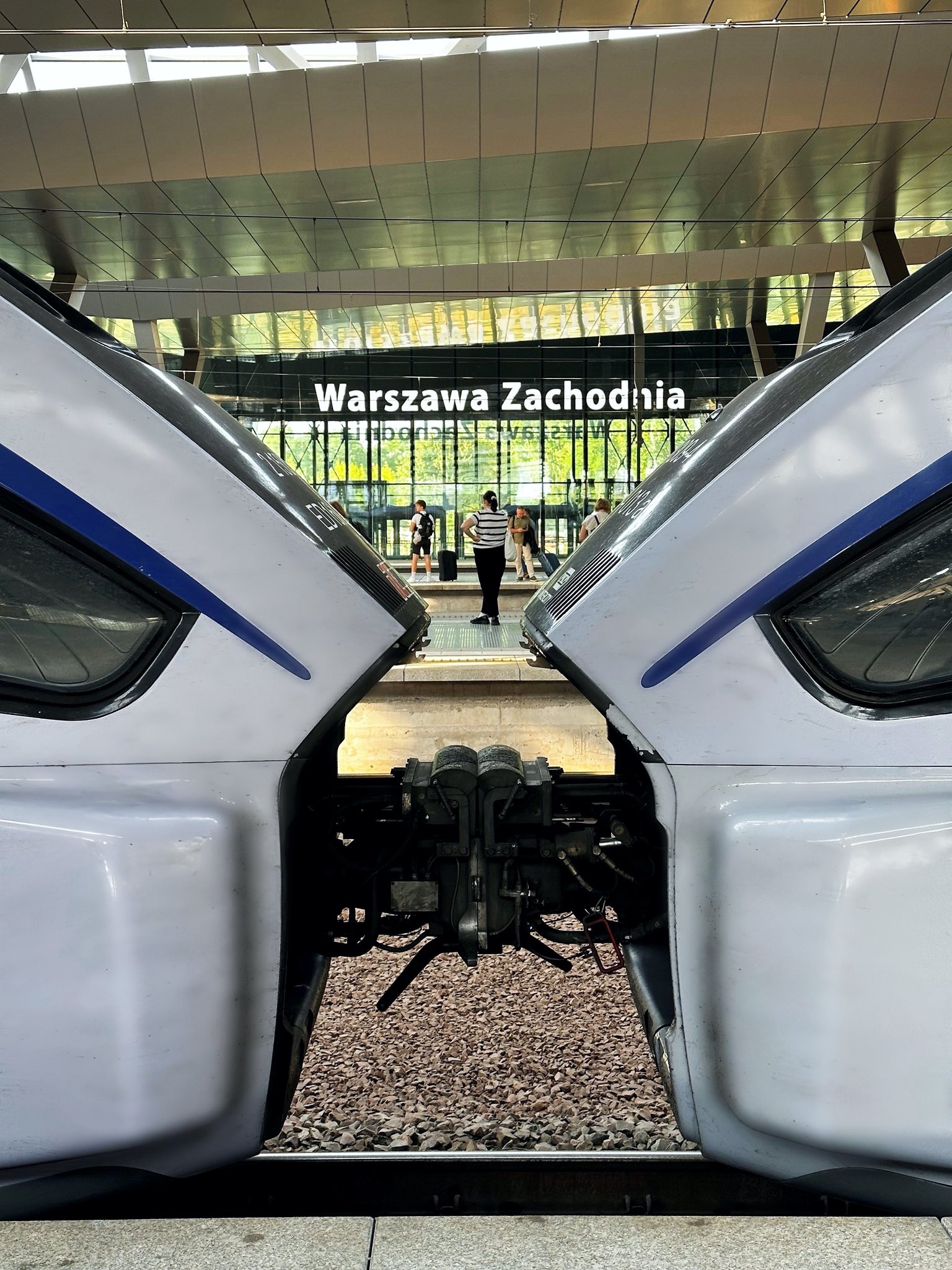 Inforail - Pociągi PESA DART coraz bardziej niezawodne. Nie ma już problemów z podwójnym zestawieniem