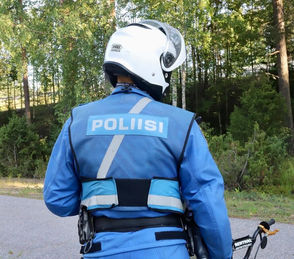 Finlandia ograniczyła dostęp do hulajnóg elektrycznych. Dopiero od 15 lat