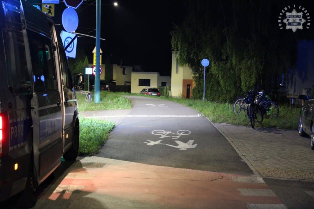 Tychy: elektryczne jednoślady zderzyły się wieczorem. Policja apeluje o ostrożność