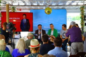 Konferencja prasowa na statku
