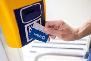 Cyfrowa rewolucja biletowa w krakowskim transporcie publicznym