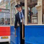 Wrocław w trybie wakacyjnym – nowe rozkłady, zawieszenia i… podróż w czasie z zabytkowym taborem fot. KSTM