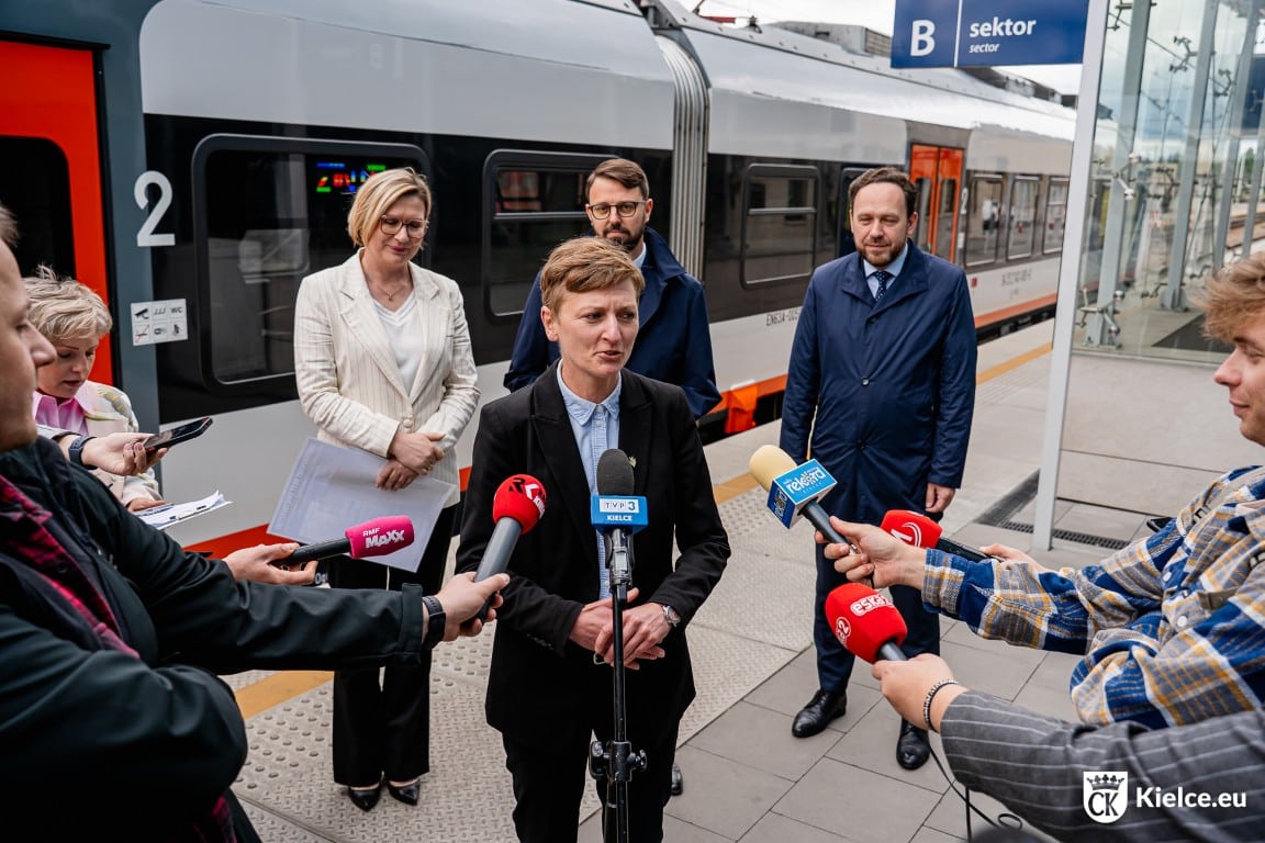 Infotrans - Kielce: Zintegrowany Bilet Świętokrzyski połączy pociągi Polregio i autobusy ZTM