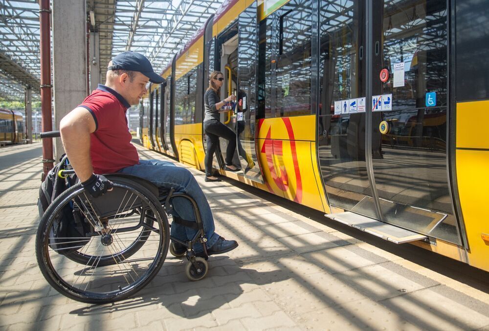 Jak dostosować transport publiczny do potrzeb wszystkich osób? Szkolenie CUPT