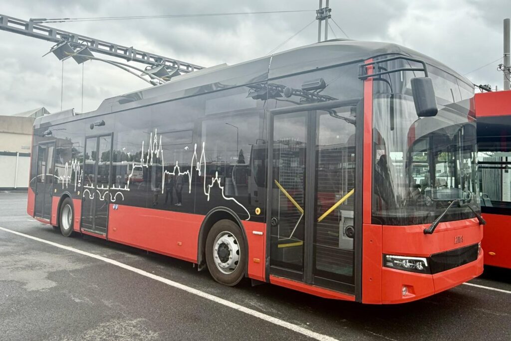 Pierwszy trolejbus Bozankaya już w Pradze. DPP rozpoczyna testy bez pasażerów / FOTO: DPP - Dominika Brabcová