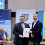 Przedstawiciele samorządów z Subregionu Północnego podpisali umowy na realizację łącznej wartości ponad 98 milionów złotych.