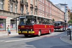 II Zlot Zabytkowych Autobusów Ikarus