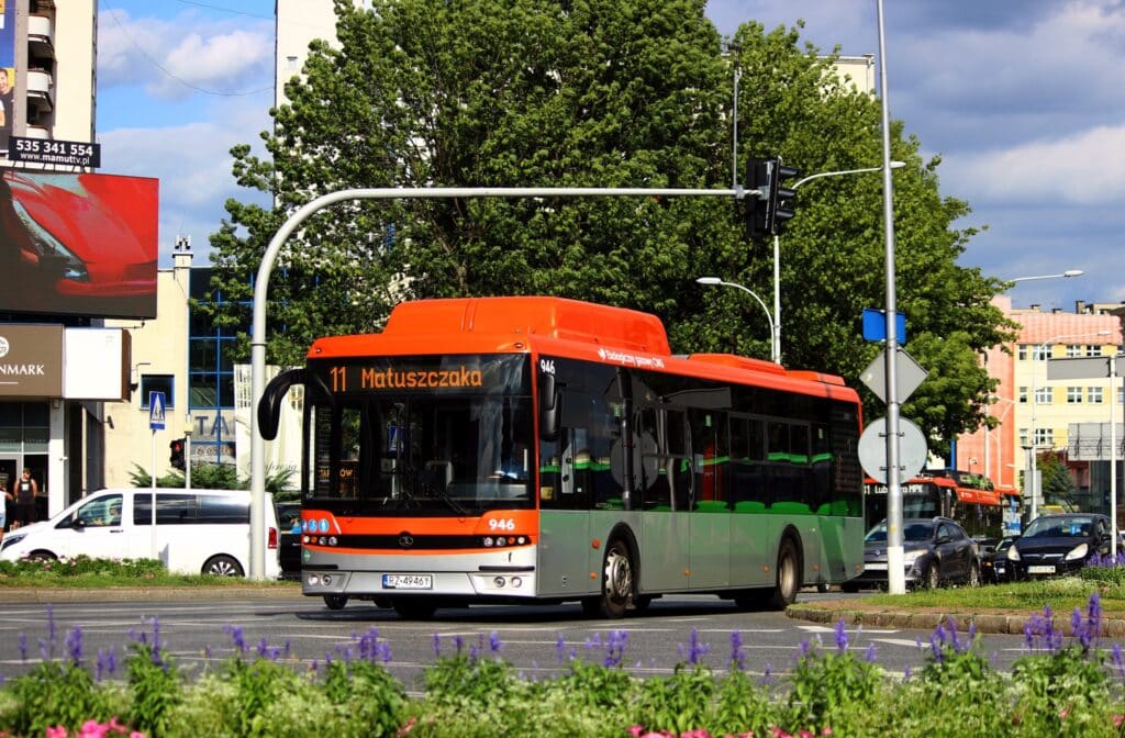 MPK Rzeszów twierdzi, że autobus nie przejechał psa na Łukasiewicza i apeluje o zaprzestanie hejtu / fot. MPK Rzeszów