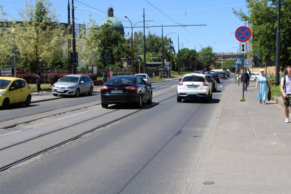 Łódź: Naprawa nawierzchni i prace sieciowe na Pomorskiej foto: UM Łódź