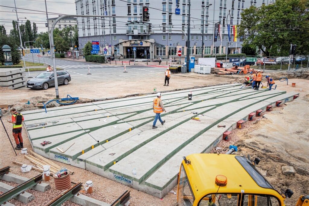Trwa remont Pl. Zawiszy. Tramwaje Warszawskie szykują kolejne zmiany dla pasażerów i kierowców foto: UM Warszawa