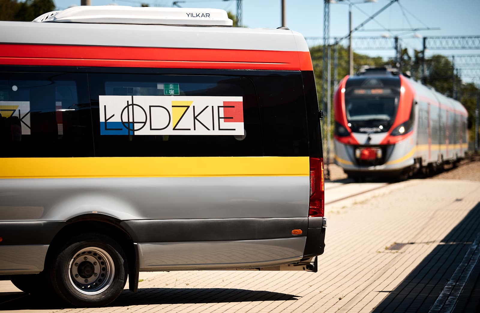 Inforail - ŁKA liderem dostępności. Co to oznacza dla pasażerów?