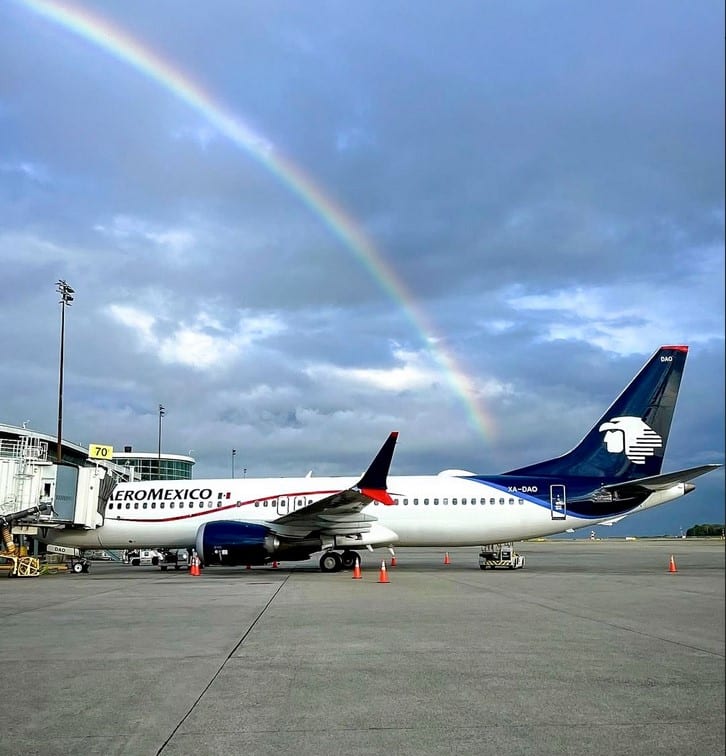Aeromexico z szybkim Wi-Fi w samolotach E190 dzięki współpracy z Viasat