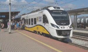 Celem zmian jest uporządkowanie przewozu jednośladów w sezonie wakacyjnym, gdy obłożenie pociągów drastycznie rośnie.