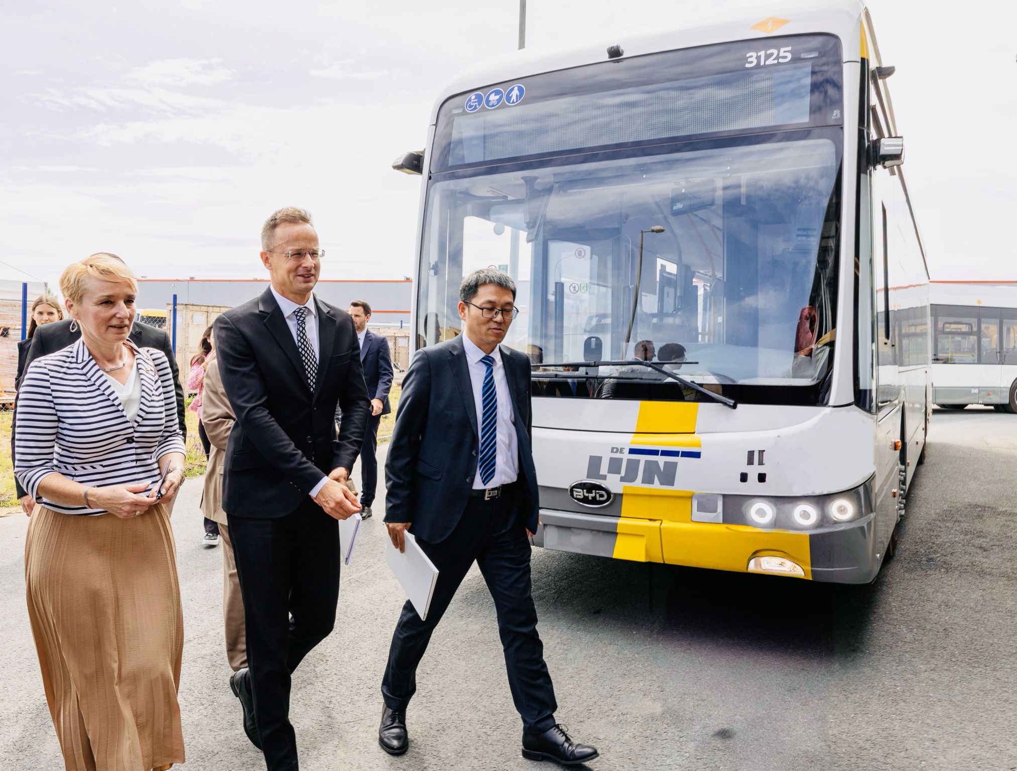 Infobus - BYD chce produkować na Węgrzech jeszcze więcej autobusów i rozwija zakład w Komárom