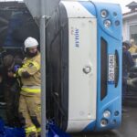 Ćwiczenia strażaków PKS Bytów: Sprawna akcja z trudnym scenariuszem