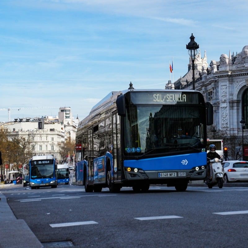 Madryt z flotą 450 autobusów elektrycznych: 45 e-linii i 20% udziału we flocie