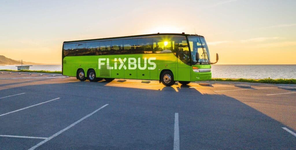 FlixBus kusi Czechów: Może zamiast Chorwacji – polskie Mazury? Rusza linia z Pragi