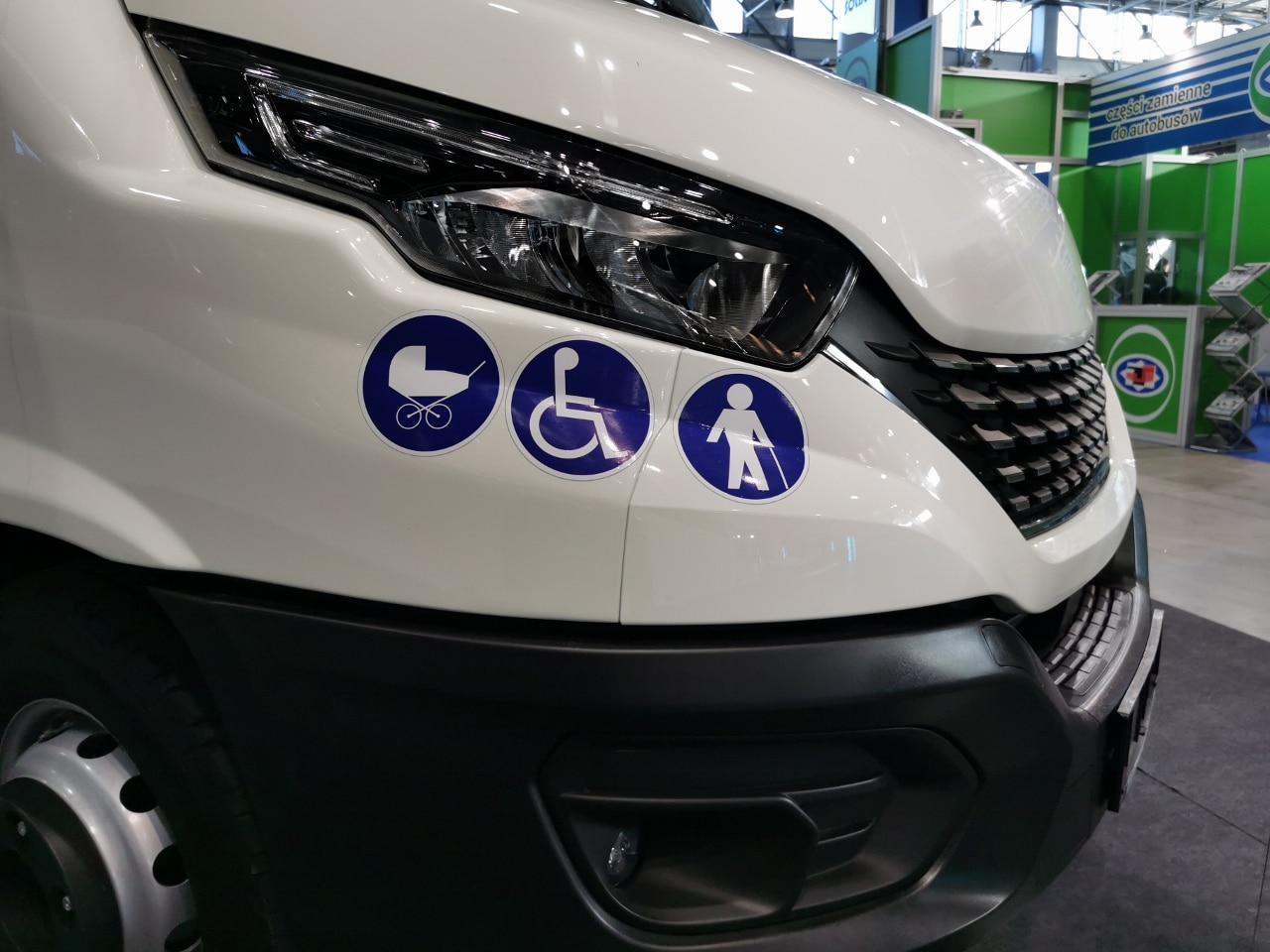 Infobus - Krośnieński Związek ma ofertę na 12 autobusów z CUPT-KPO. MINI debiut ABP