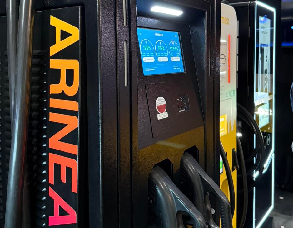 Arinea zgarnia kolejny kontrakt na ładowarki do autobusów Solarisa. Powiat Grudziądzki