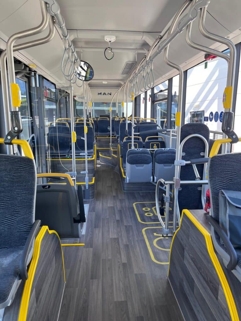 MAN prezentuje nowy autobus demonstracyjny. Pierwszy raz w takiej kolorystyce
