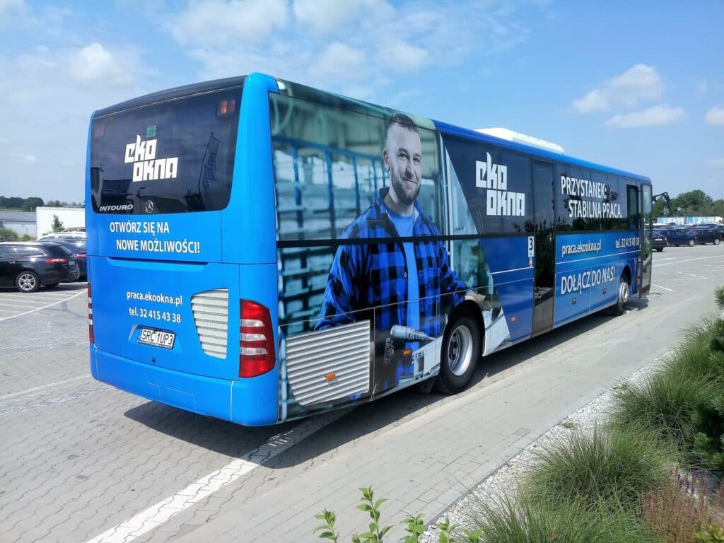 Eko-Okna likwidują transport pracowniczy.