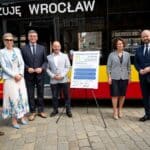21 nowych autobusów elektrycznych dla Wrocławia - umowa podpisana