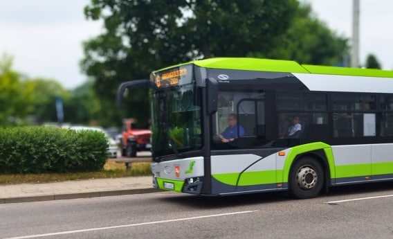 Żegluga Ostródzko-Elbląska z jedną ofertą na dwa autobusy używane marki Solaris