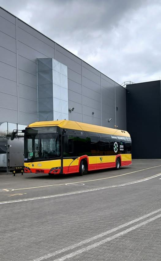 Zakład Komunikacji MZUK Sp. z o.o. poinformował, że trwa dostawa drugiej partii autobusów Solaris Urbino 12 hydrogen / fot. MZUK