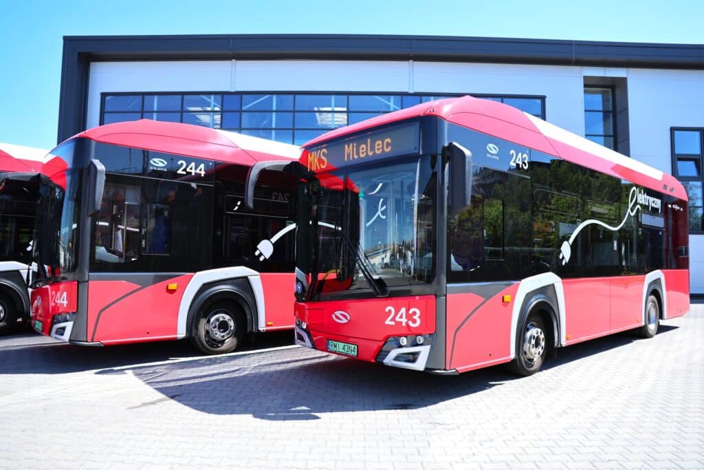 Mielec ponownie stawia na e-mobilność. Do floty dołączy 7 elektryków - tym razem MAXI
