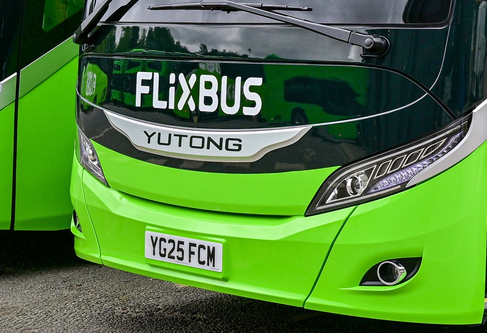 FlixBus UK kupił autobusy dla swojej sieci: 20 autokarów spalinowych Yutong GT12