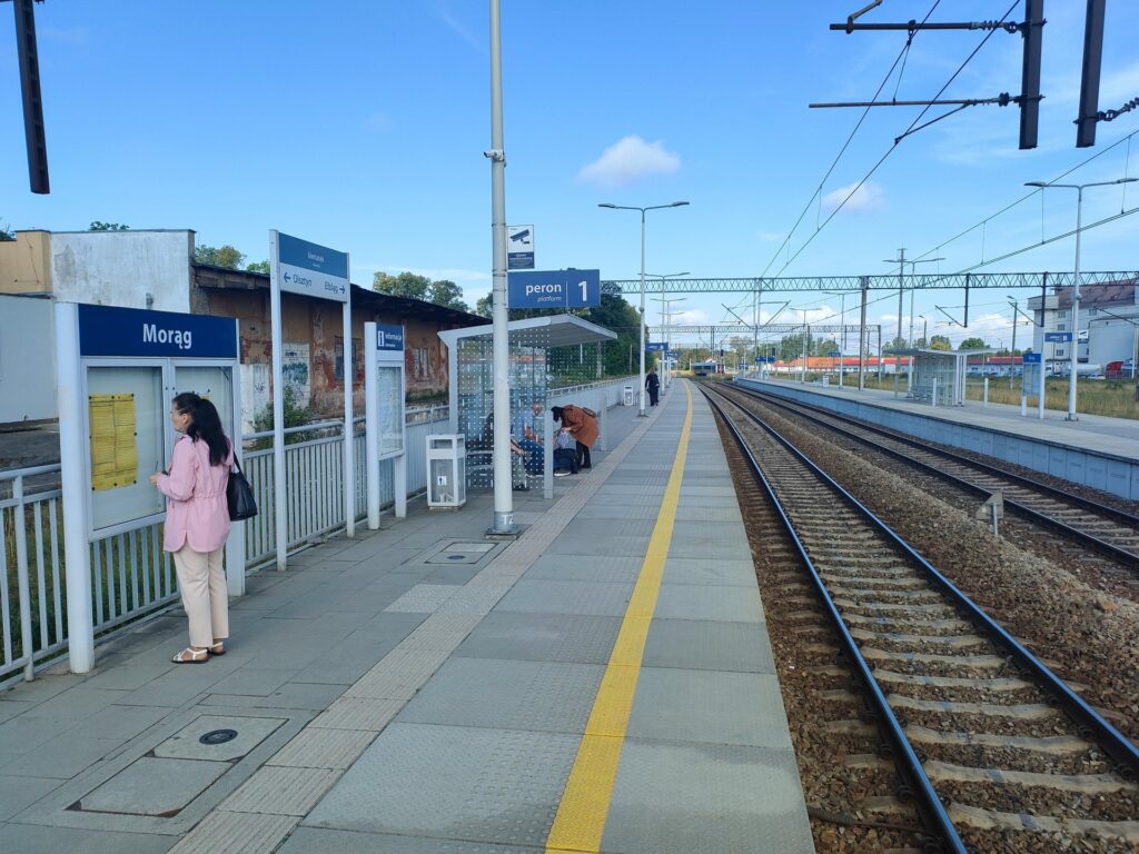 Nowa kładka w Morągu. Lepszy dostęp do kolei i bezpieczne połączenie dwóch części miasta foto: PKP PLK