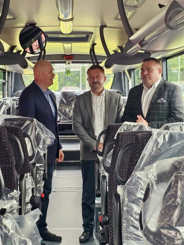 Iveco dla Włocławka/foto: Starostwo Powiatowe