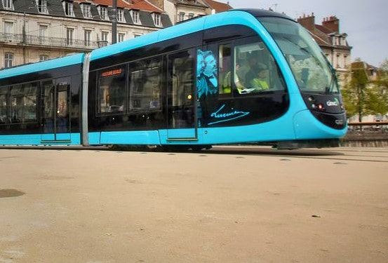 38 tramwajów CAF Urbos dla miasta Grenoble foto: CAF