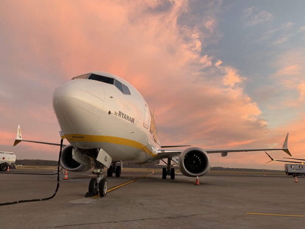 Ryanair dobrze czuje się w Polsce. O’Leary zapowiada więcej lotów i większy bagaż podręczny