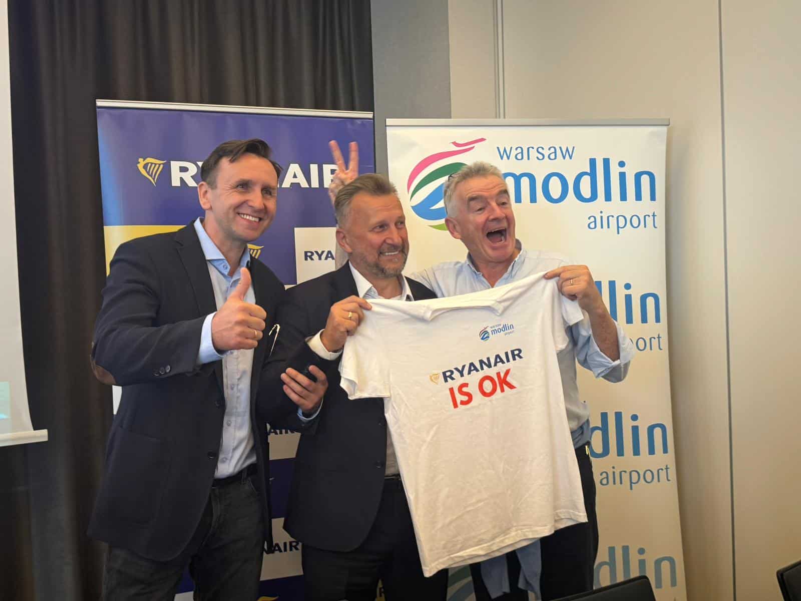 Infoair - Ryanair zostaje w Modlinie na dłużej. Nowa umowa to 5 nowych tras i +400 miejsc pracy