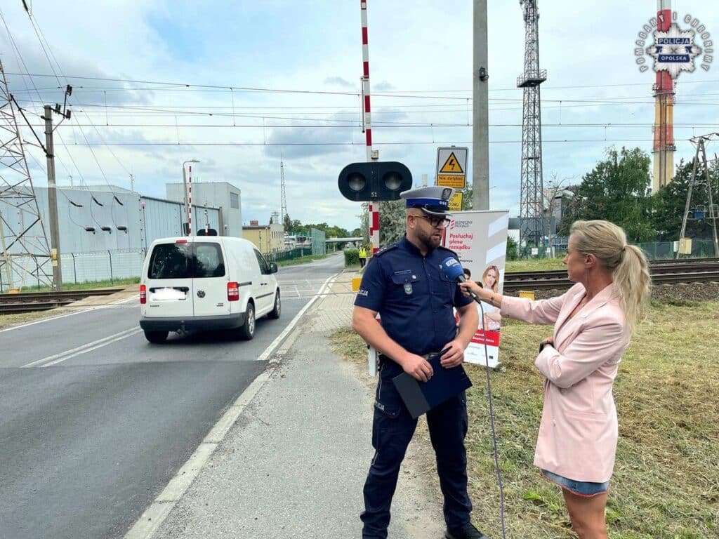 Policja i kolejarze razem na rzecz bezpieczeństwa. W Opolu foto: Policja