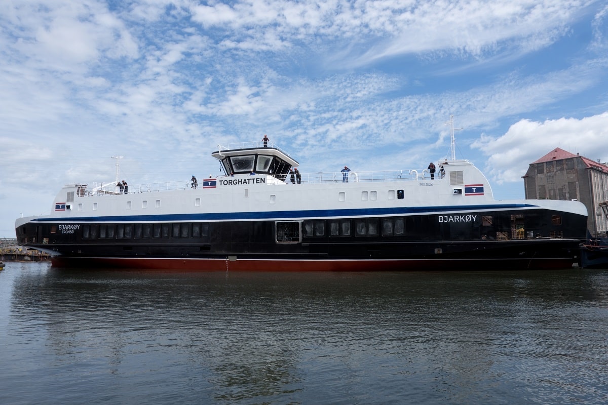 Infoship - Wodowanie nowoczesnego promu hybrydowego dla Norwegów w Stoczni Remontowej