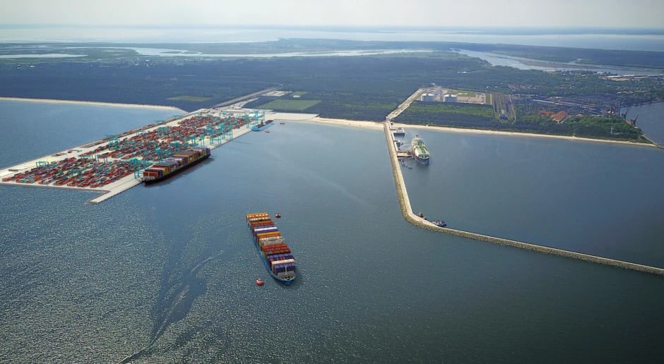 Port Świnoujście: W basenie portowym znaleziono martwego wieloryba