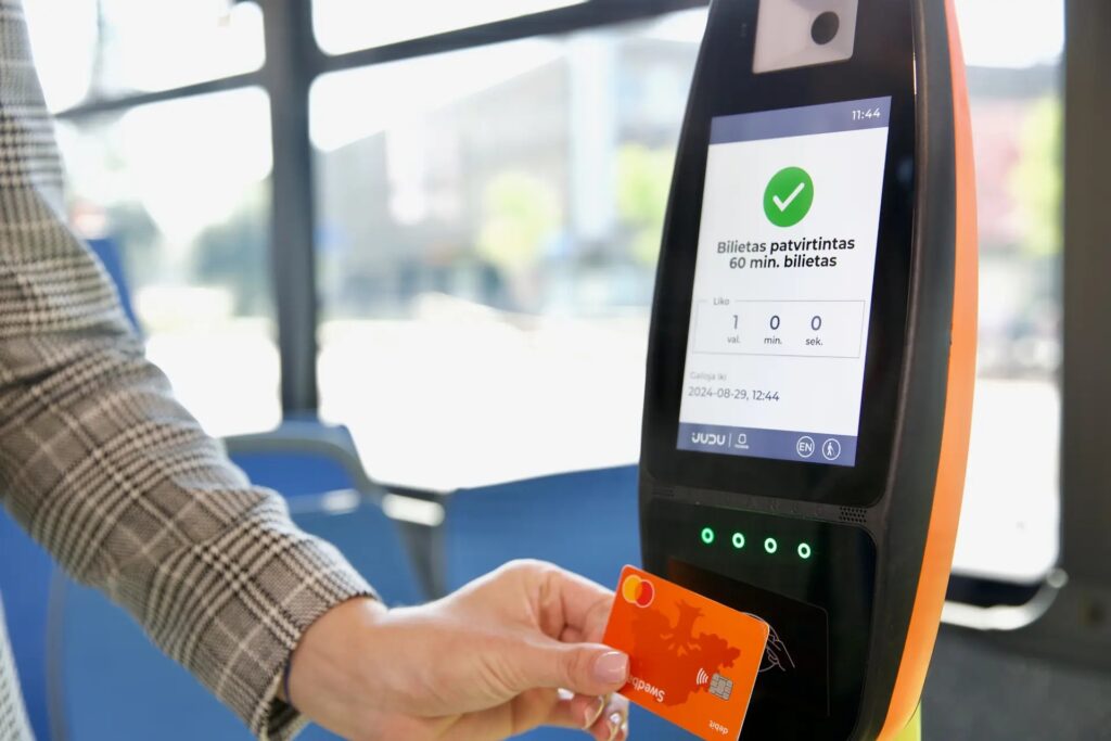 Wilno wprowadza nową taryfę biletową oraz ogłasza przetarg na obsługę linii autobusowych