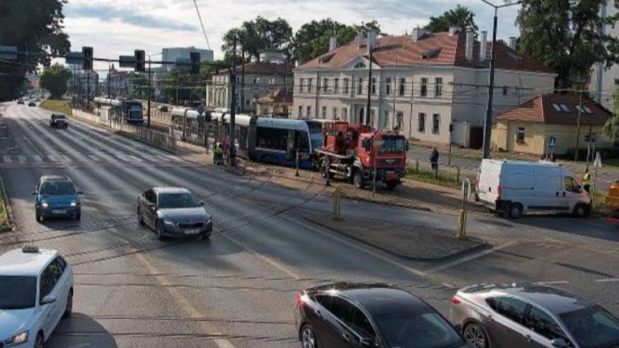 Utrudnienia w centrum Bydgoszczy. Wykoleił się tramwaj źródło: ITS Bydgoszcz