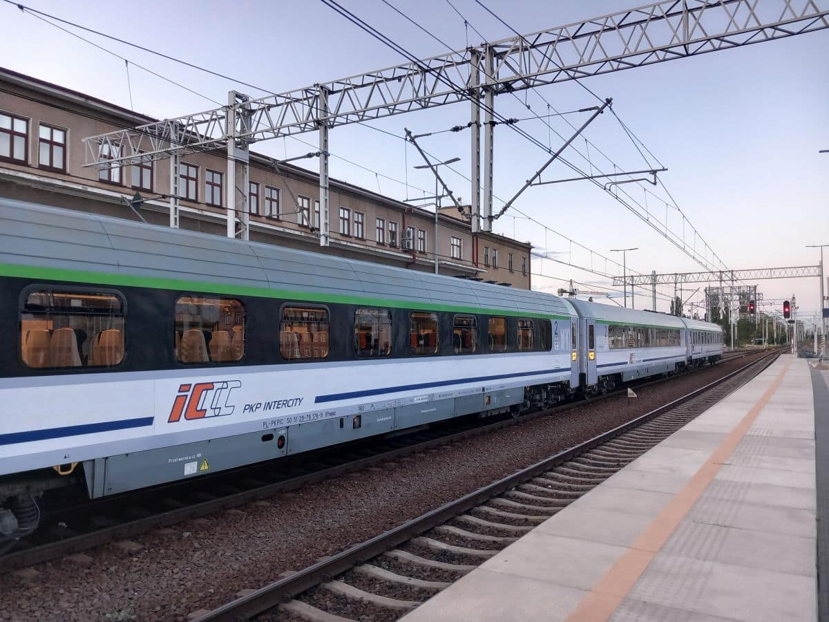 Inforail - Czy z Warszawy do Lublina uda się pojechać pociągiem w 90 minut?