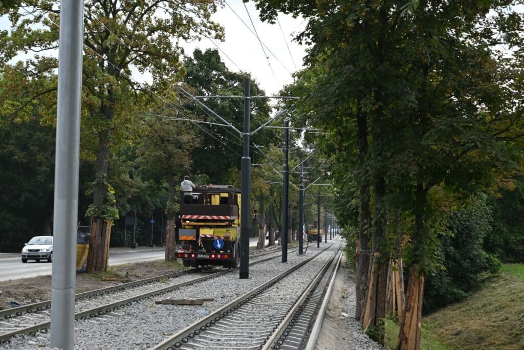 MPK Wrocław kończy największy wakacyjny remont torowiska. Tramwaje wracają na stałe trasy od 1 września foto: MPK Wrocław
