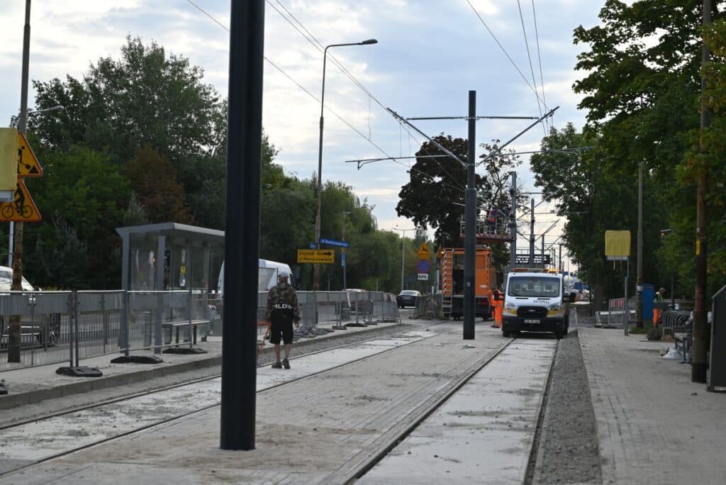 MPK Wrocław kończy największy wakacyjny remont torowiska. Tramwaje wracają na stałe trasy od 1 września foto: MPK Wrocław