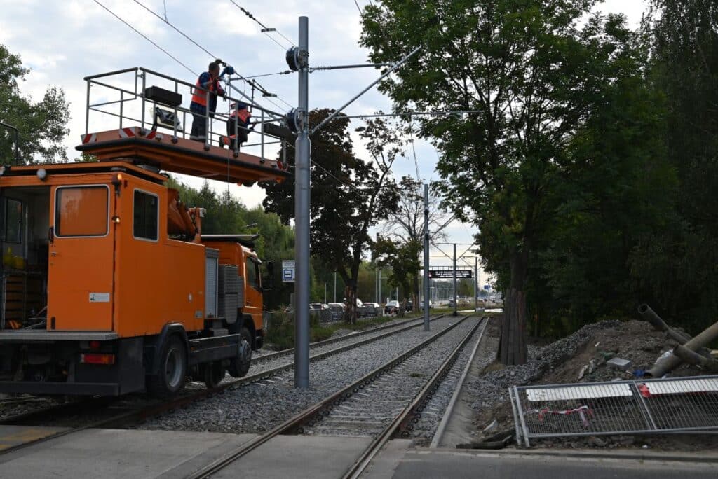 MPK Wrocław kończy największy wakacyjny remont torowiska. Tramwaje wracają na stałe trasy od 1 września foto: MPK Wrocław