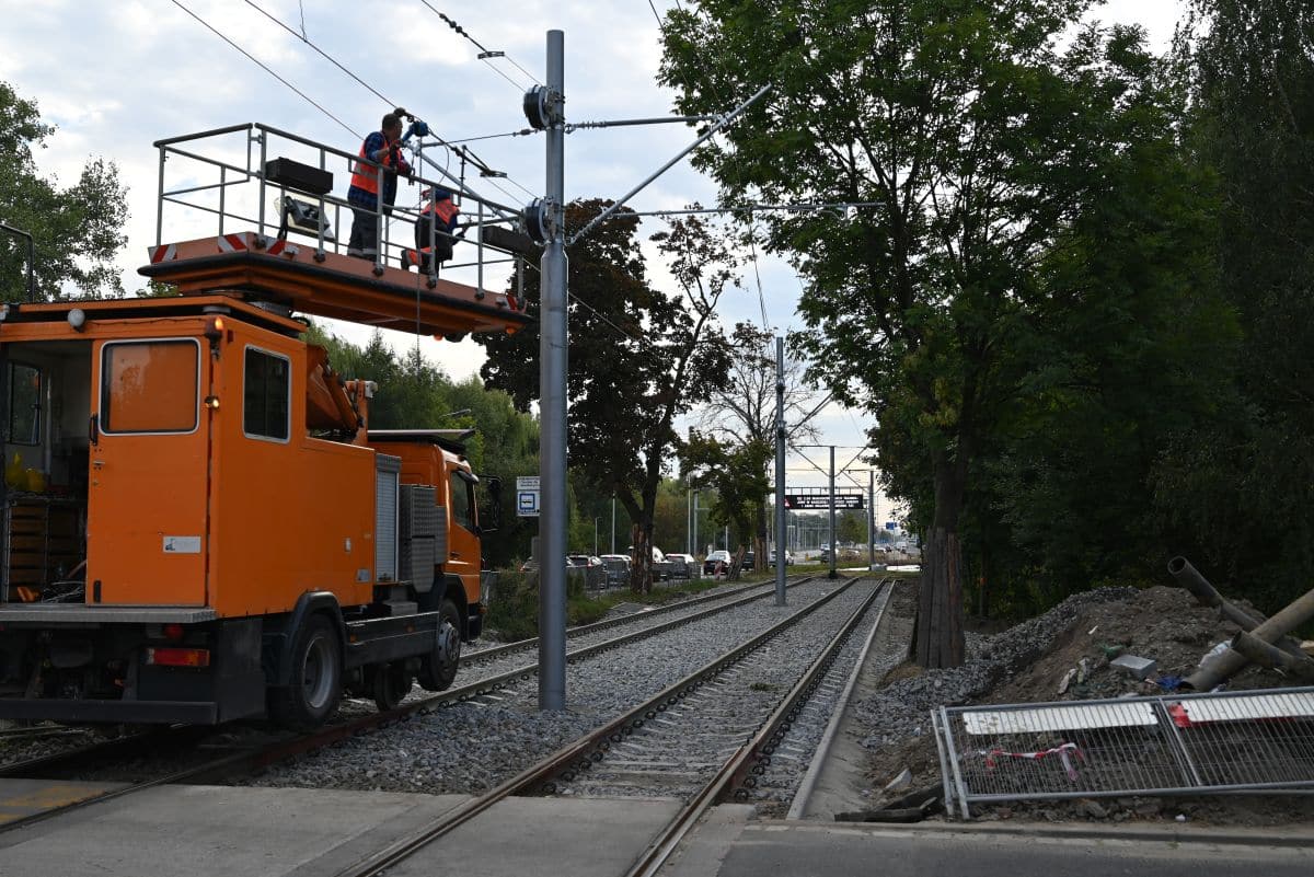 Infotram - MPK Wrocław kończy największy wakacyjny remont torowiska. Tramwaje wracają na stałe trasy od 1 września