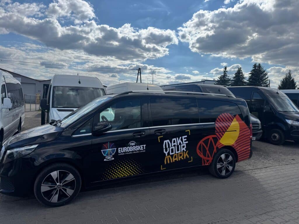 EuroBasket 2025: transport zawodników i VIP-ów zapewni Raf Trans